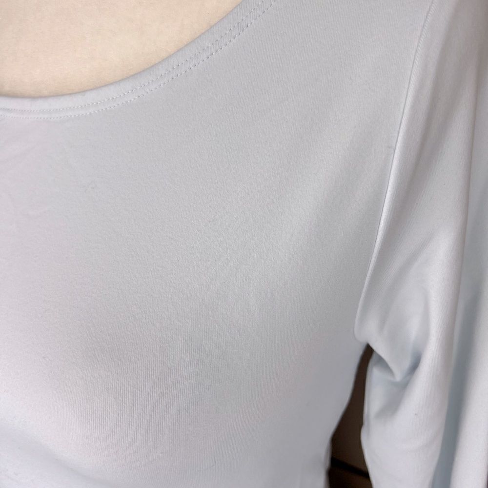 Abercrombie & Fitch soft A&F Collection seamless crew top size Small - Picture 3 of 5